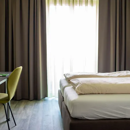 Szálloda Eee Gunskirchen